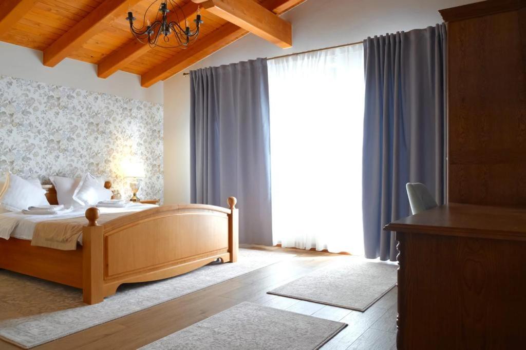 Villa Diva Budureasa Eksteriør billede